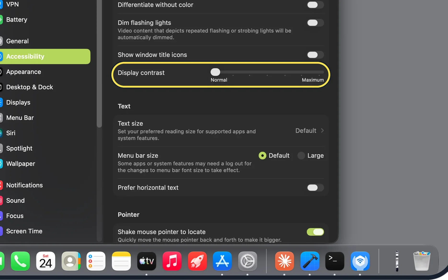 Screenshot from the guide: How to increase contrast and reduce transparency on a Mac