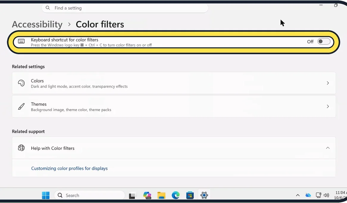 Screenshot from the guide: Windows 11 screen has a yellow or pink tint? How to fix it