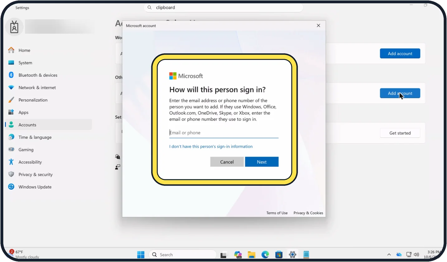 Windows screenshot: With a Microsoft account