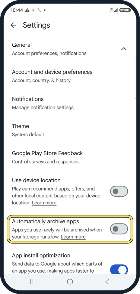 Android screenshot: Switch on Automatically archive apps