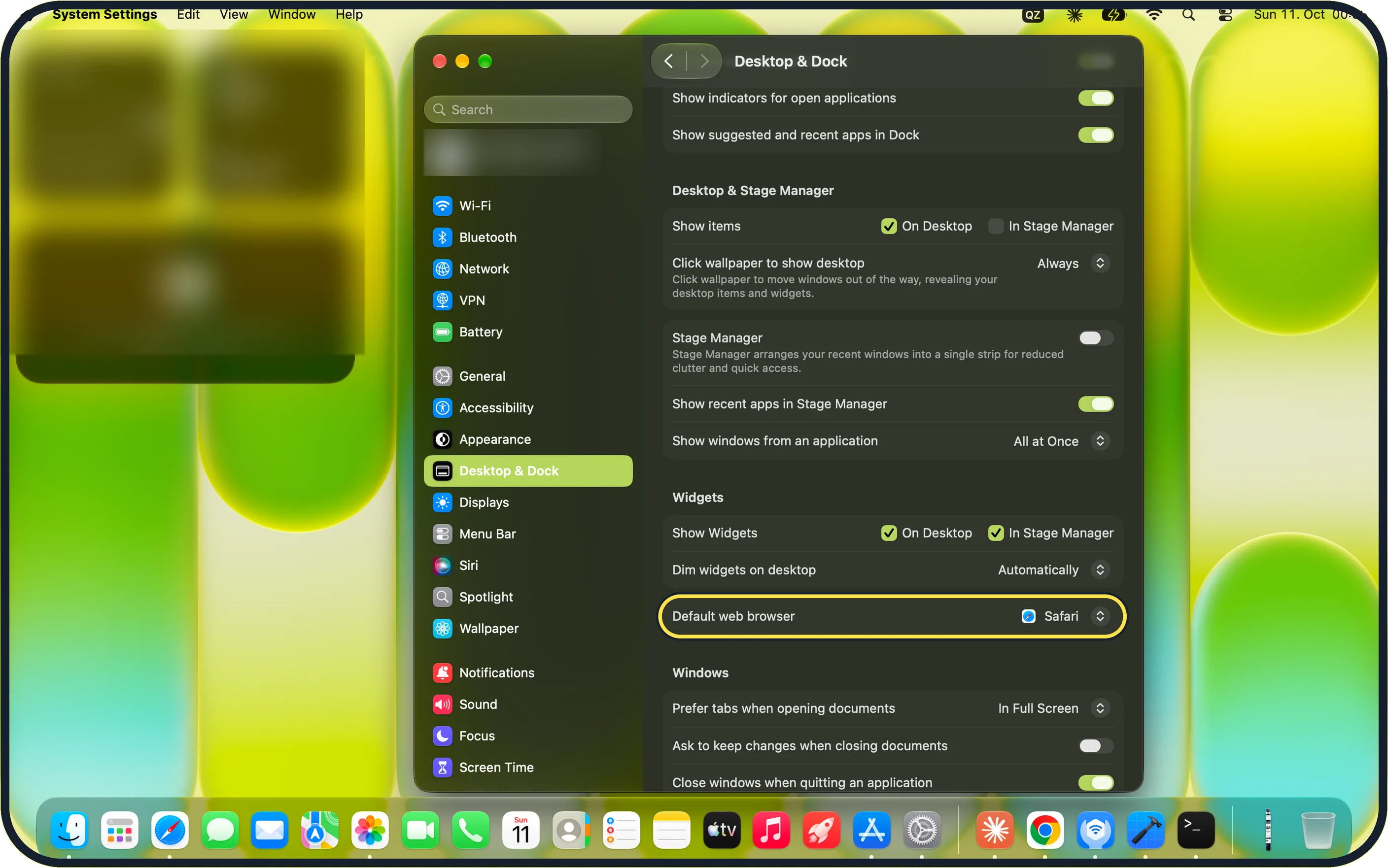 Mac screenshot: Scroll to Default web browser
