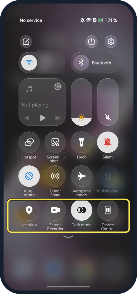 Screenshot from the guide: How to edit the Control Centre on an HONOR phone (MagicOS 10)