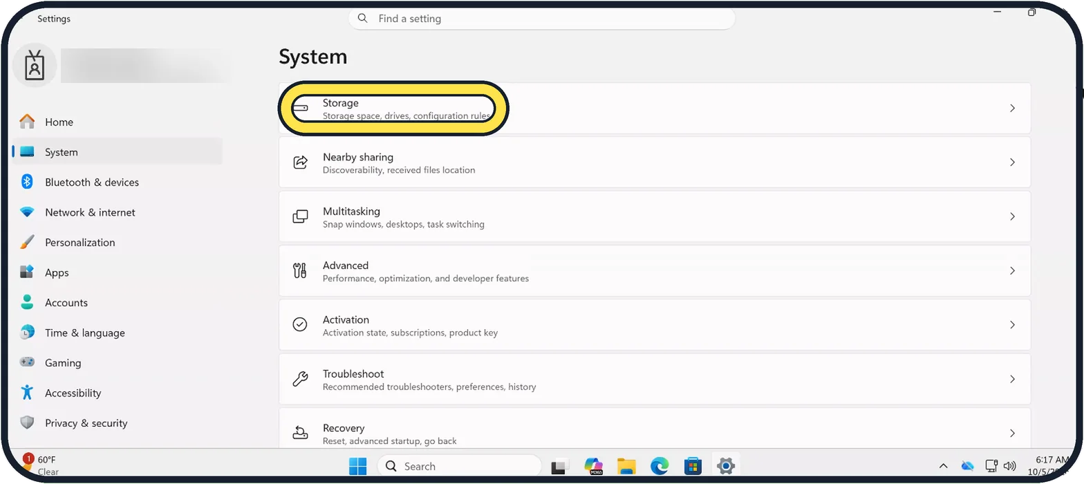 Windows screenshot: Click Storage