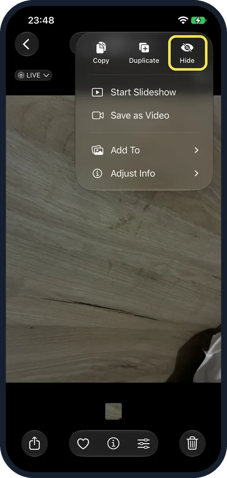 Screenshot from the guide: How to hide photos on an iPhone