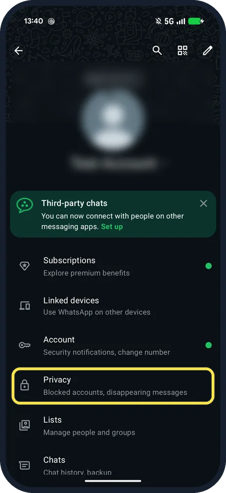 Screenshot from the guide: How to hide your last seen on WhatsApp (Pixel 10a, WhatsApp 2.26)