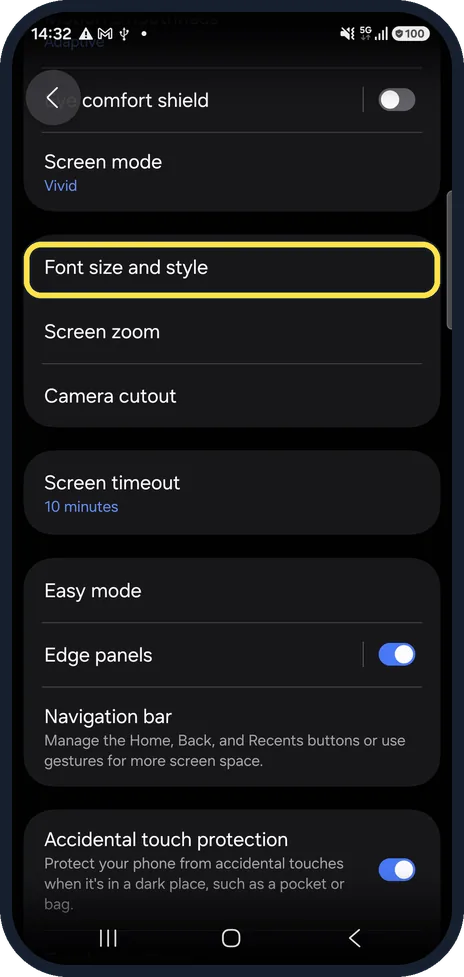 Android screenshot: Open Font size and style