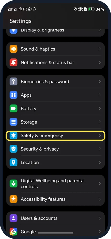 Android screenshot: Open Safety & emergency