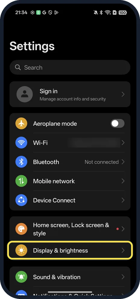 Android screenshot: Open Display & brightness
