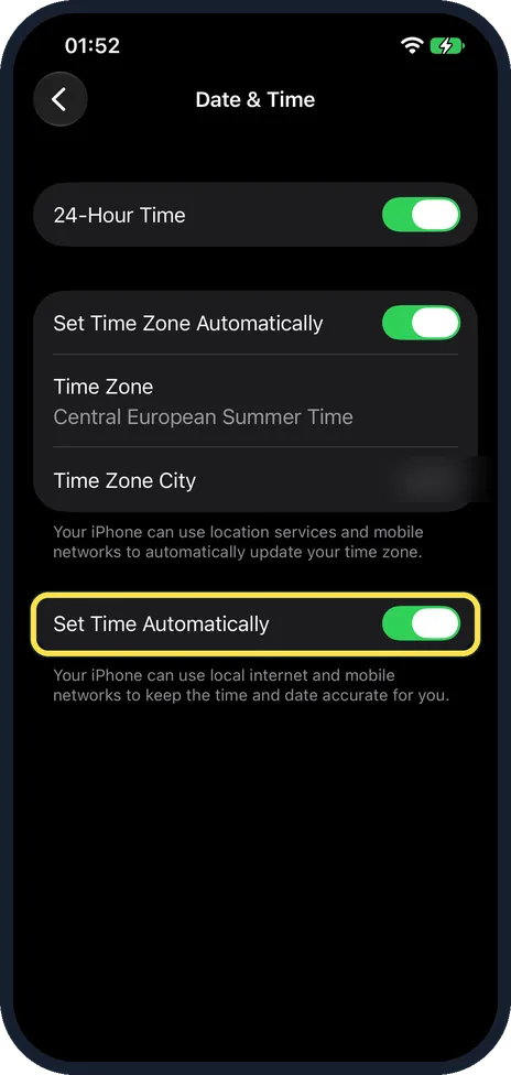 iPhone screen: Set the date and time automatically