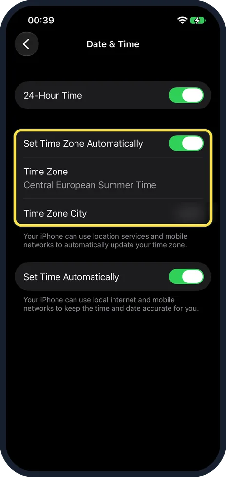 iPhone screen: Switch on Set Time Zone Automatically