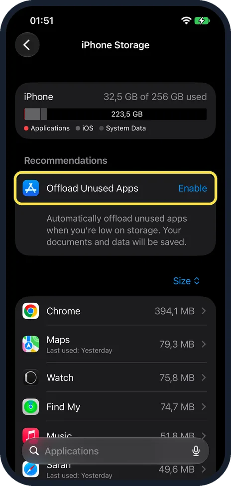 iPhone screen: Free up storage