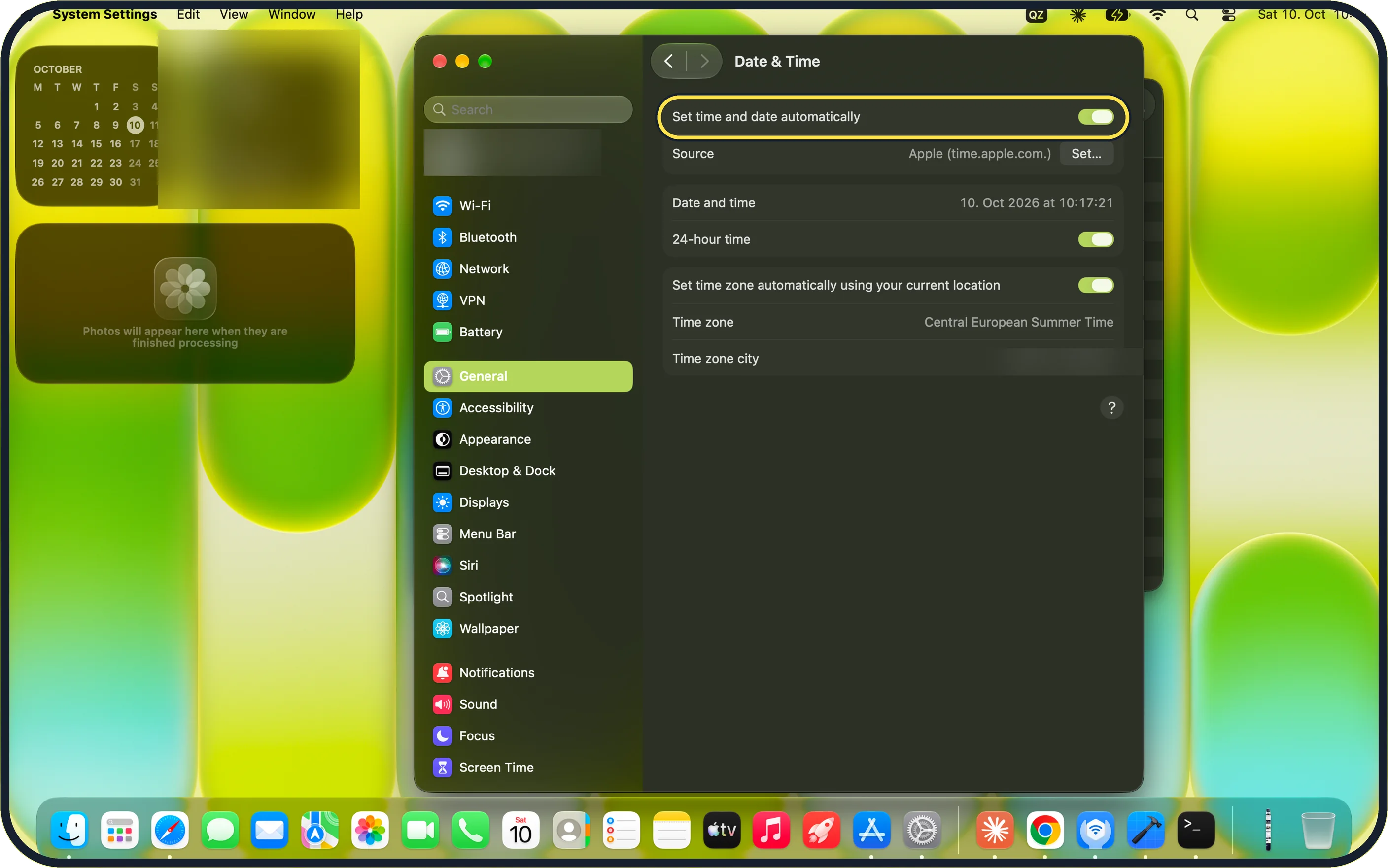 Mac screenshot: Check the date and time