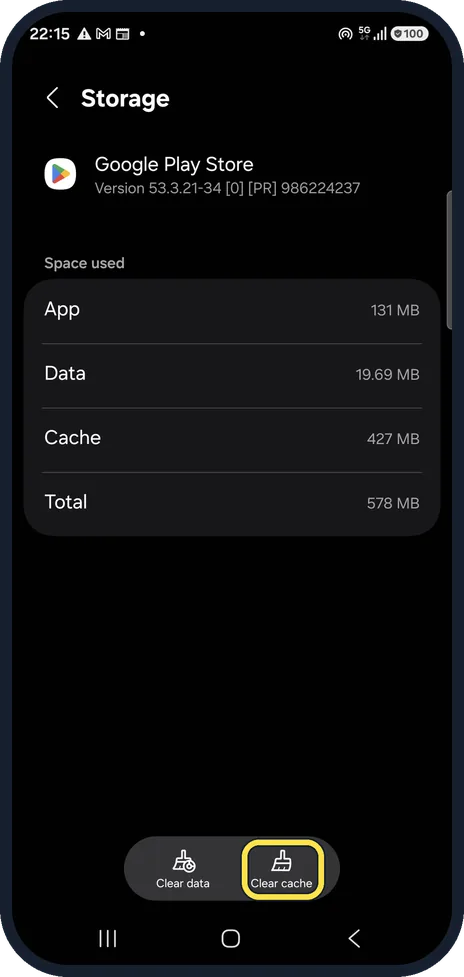 Android screenshot: Clear the Play Store cache