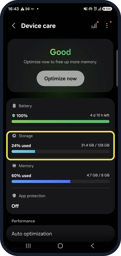 Android screenshot: Free up storage