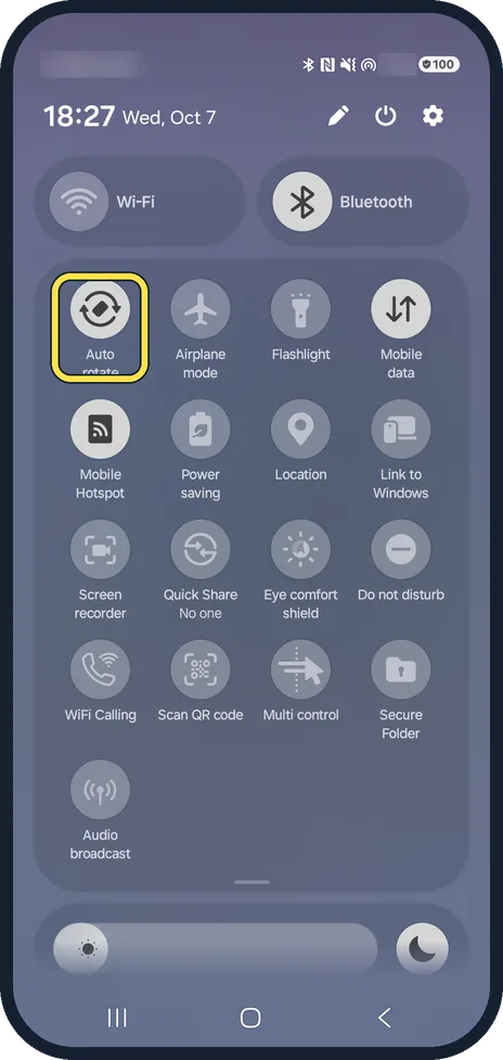 Android screenshot: Open the rotation options