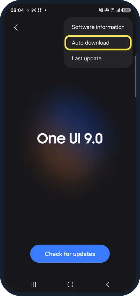 Android screenshot: Software update menu on One UI 9