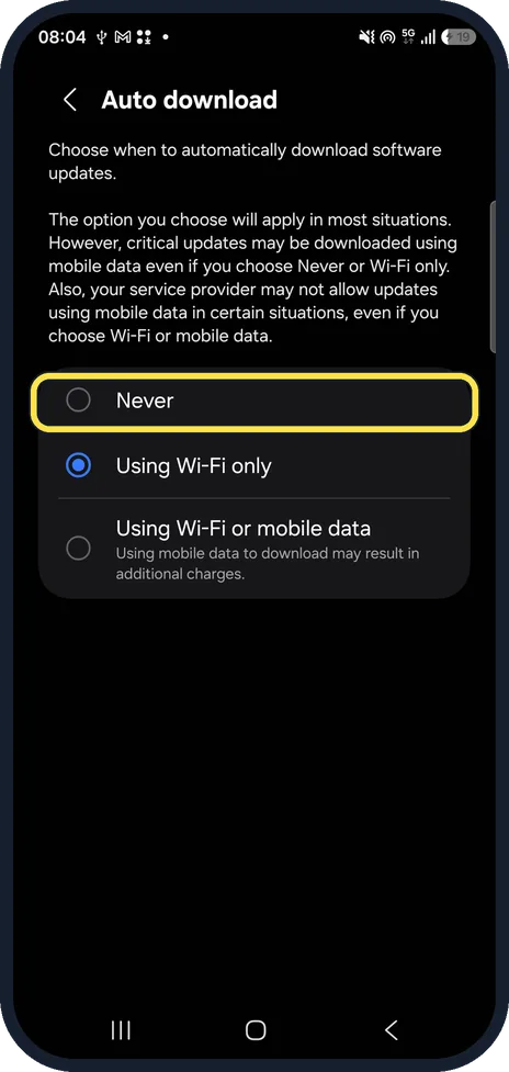Android screenshot: Auto download options on One UI 9