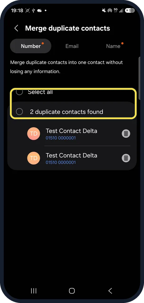 Android screenshot: Select all and the duplicate group, unticked