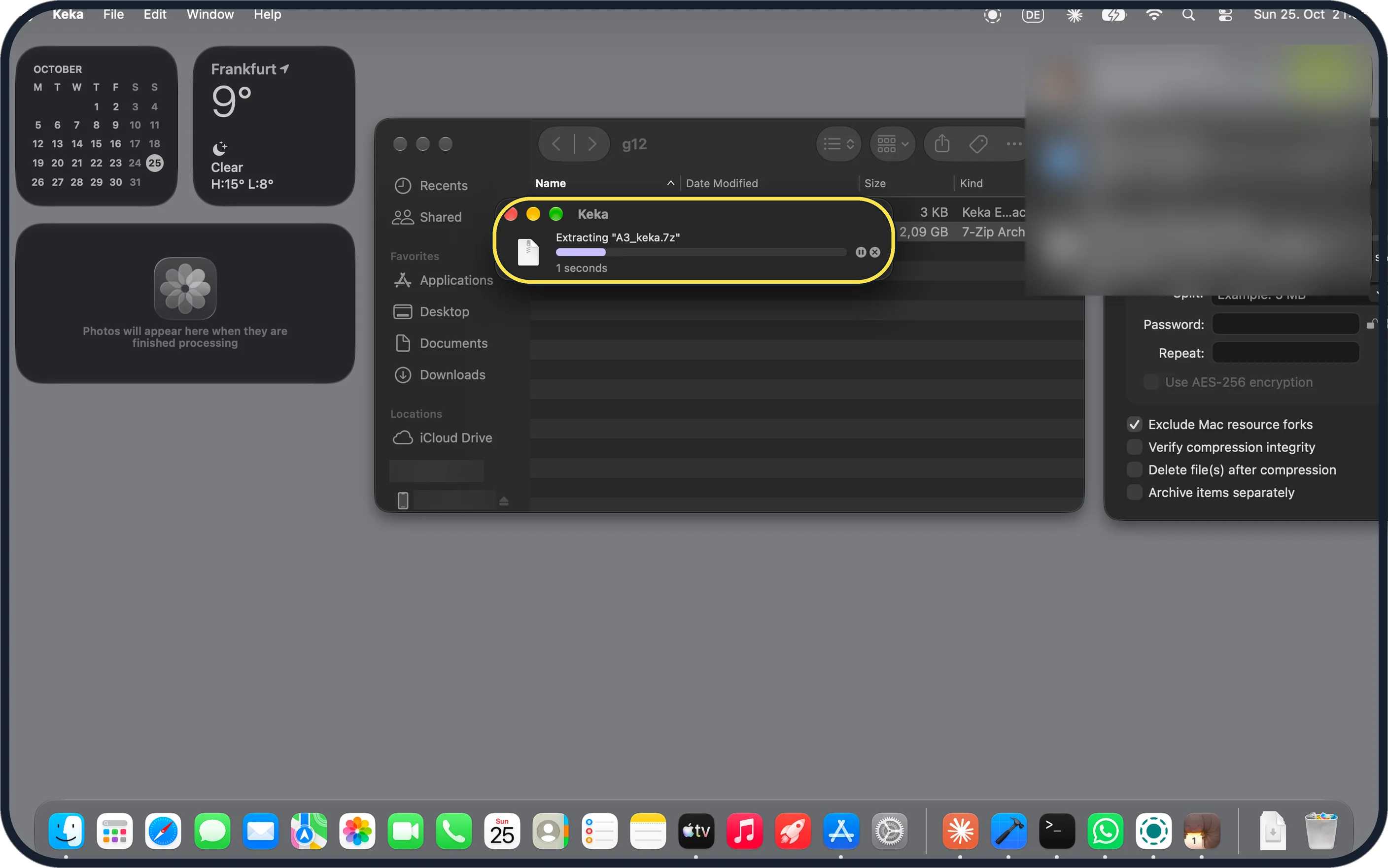 Mac screenshot: Keka Extracting A3_keka.7z