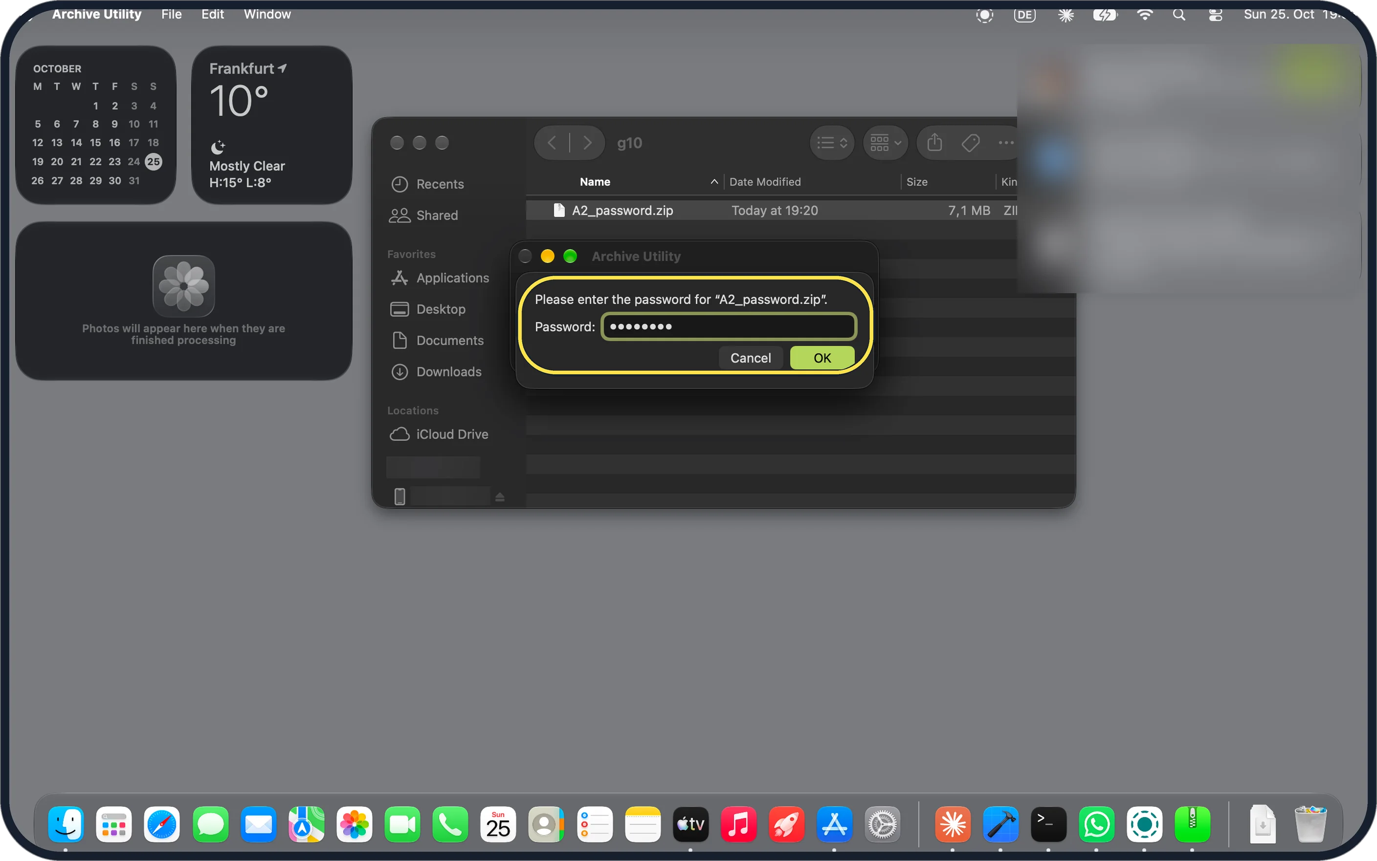 Mac screenshot: Archive Utility password box