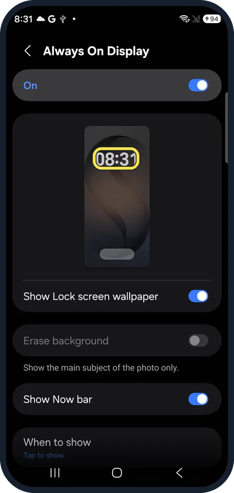 Android screenshot: Clock in the Always On Display preview on a Galaxy S26
