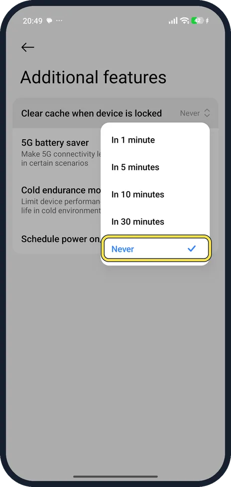 Android screenshot: Set Clear cache when device is locked to Never
